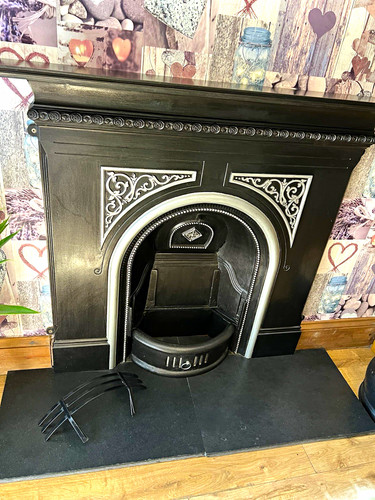 Black victorian cast - black,