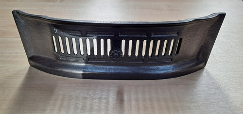 Cast iron fire - front, ashpan