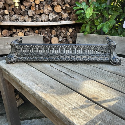 Small vintage black cast iron - vintage,