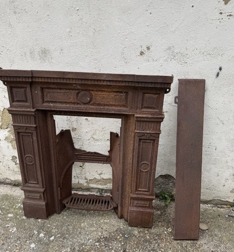 Antique cast iron fire - cast,