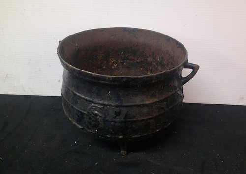 Victorian cast iron three leg