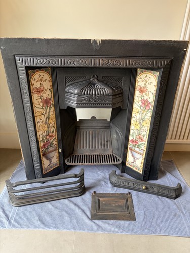 Cast iron tiled fireplace - tiled,